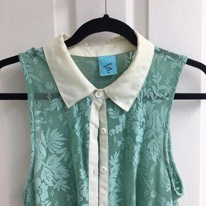 H.I.P Collar Blouse Button Up Jade Floral Crochet